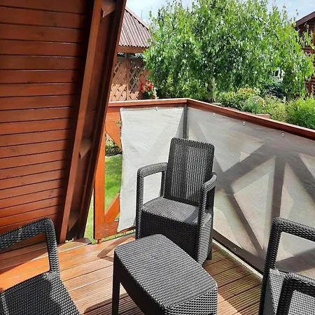 Vakantiehuis Comfortable House With Private Garden, Rusinowo Rusinowo (Slawno)
